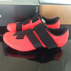 Brand New Fizik Tempo R5 Cycling Shoes Peloton